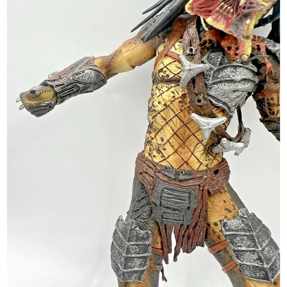NECA AVP Requiem Unmasked Wolf Predator Figure Damaged Parts Repair 2008 Open